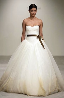 vera-wang-ball-gown-bride-wars-wedding-dress-79621
